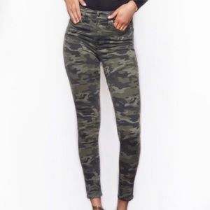 Good American Good Waist Camo Skinny Jeans